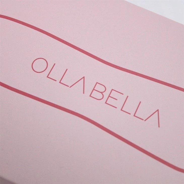 pink magnetic gift box with ribbon (13)